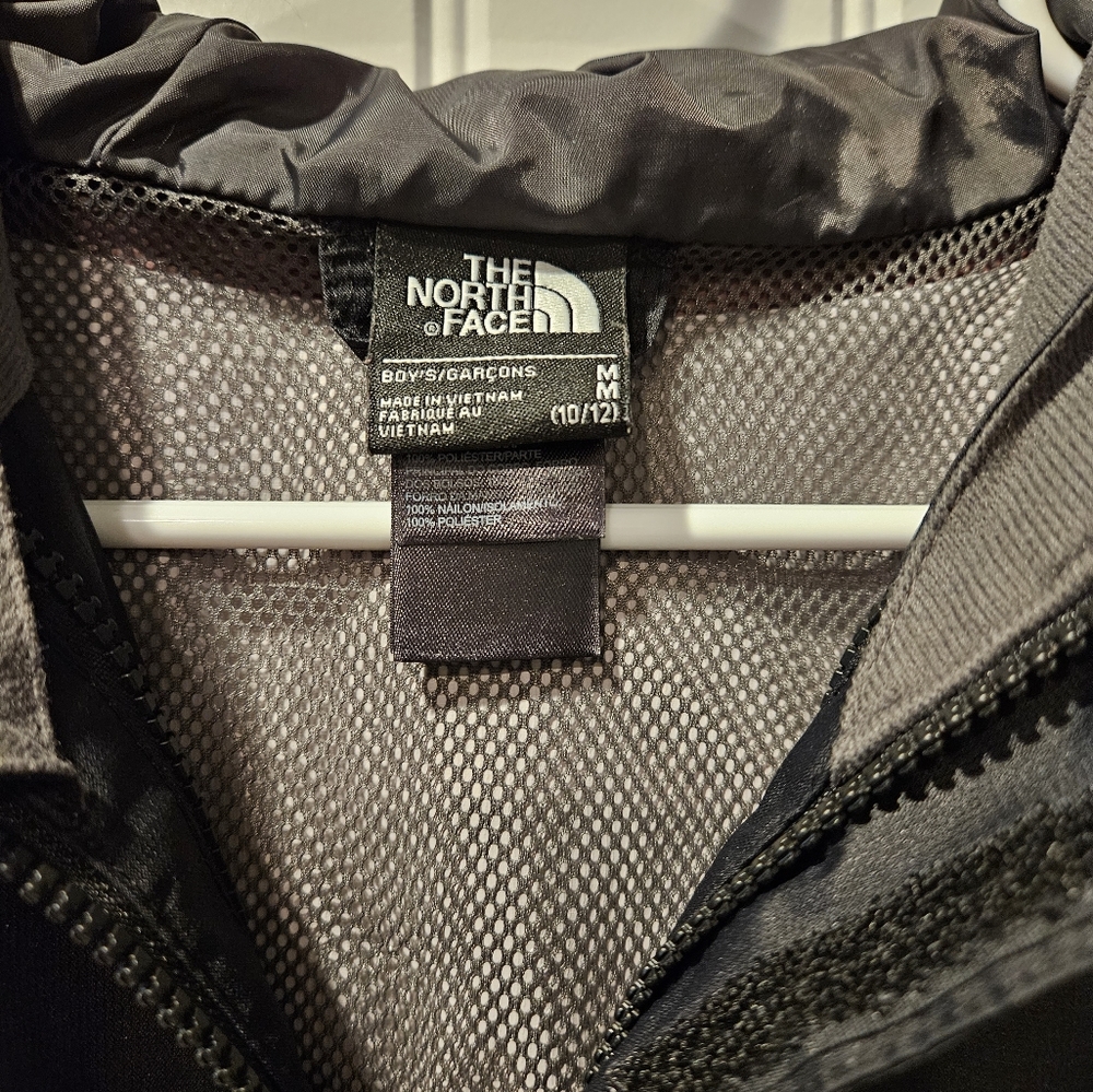 Youth Northface Rain Jacket Size 10/12 - Picture 2 of 5